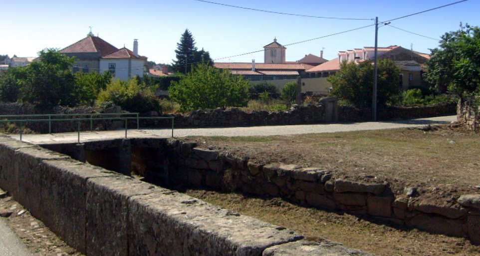 [S7302418.JPG]