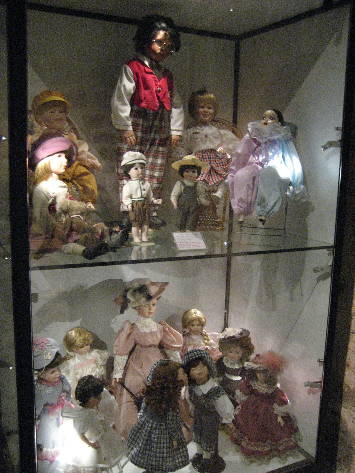 Atölye Kedi Dün Suluhan, Koç Müzesi ve Minyatür Odalar