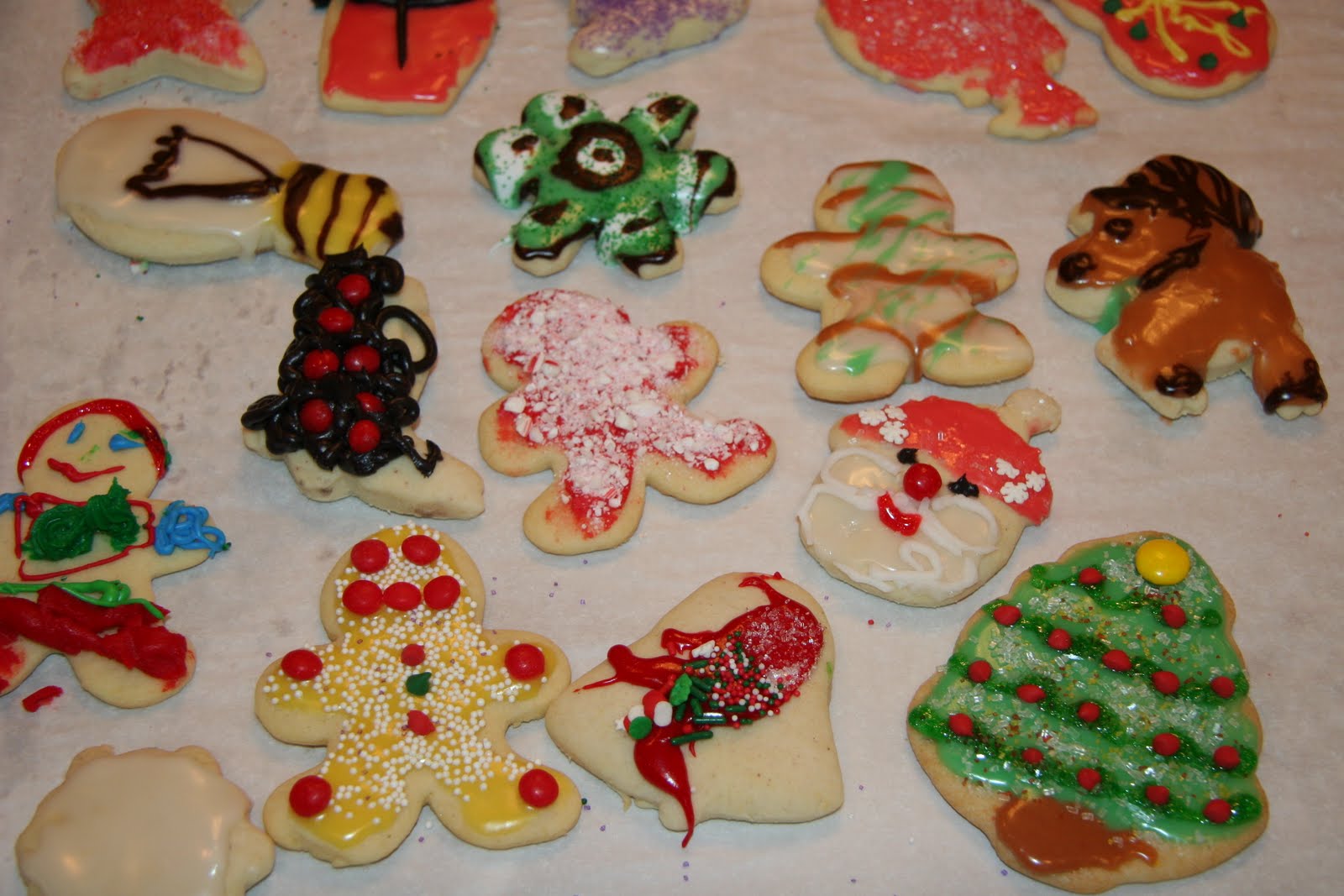 Our Life in DFW: Christmas Sugar Cookie Decorating 2010