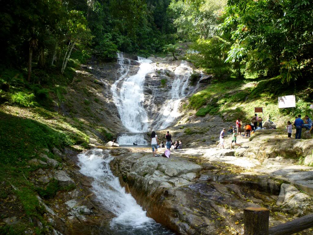 Lata Iskandar Waterfalls