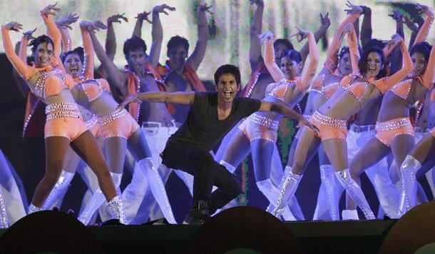 worship wallpaper21. worship wallpaper_21. worship wallpaper_21. Shahid kapoor pics from his;