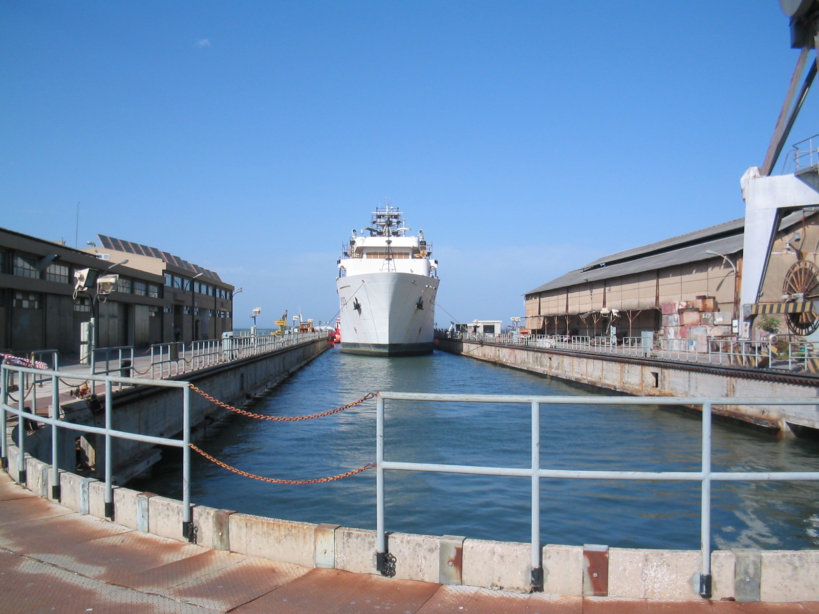 DOCA/DIQUE SECO | NÁUTICO