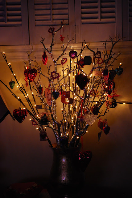 YUMMERS!: By the Light of My Valentine's Tree