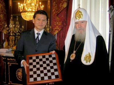 Madrid mueve Kirsan_Ilyumzhinov