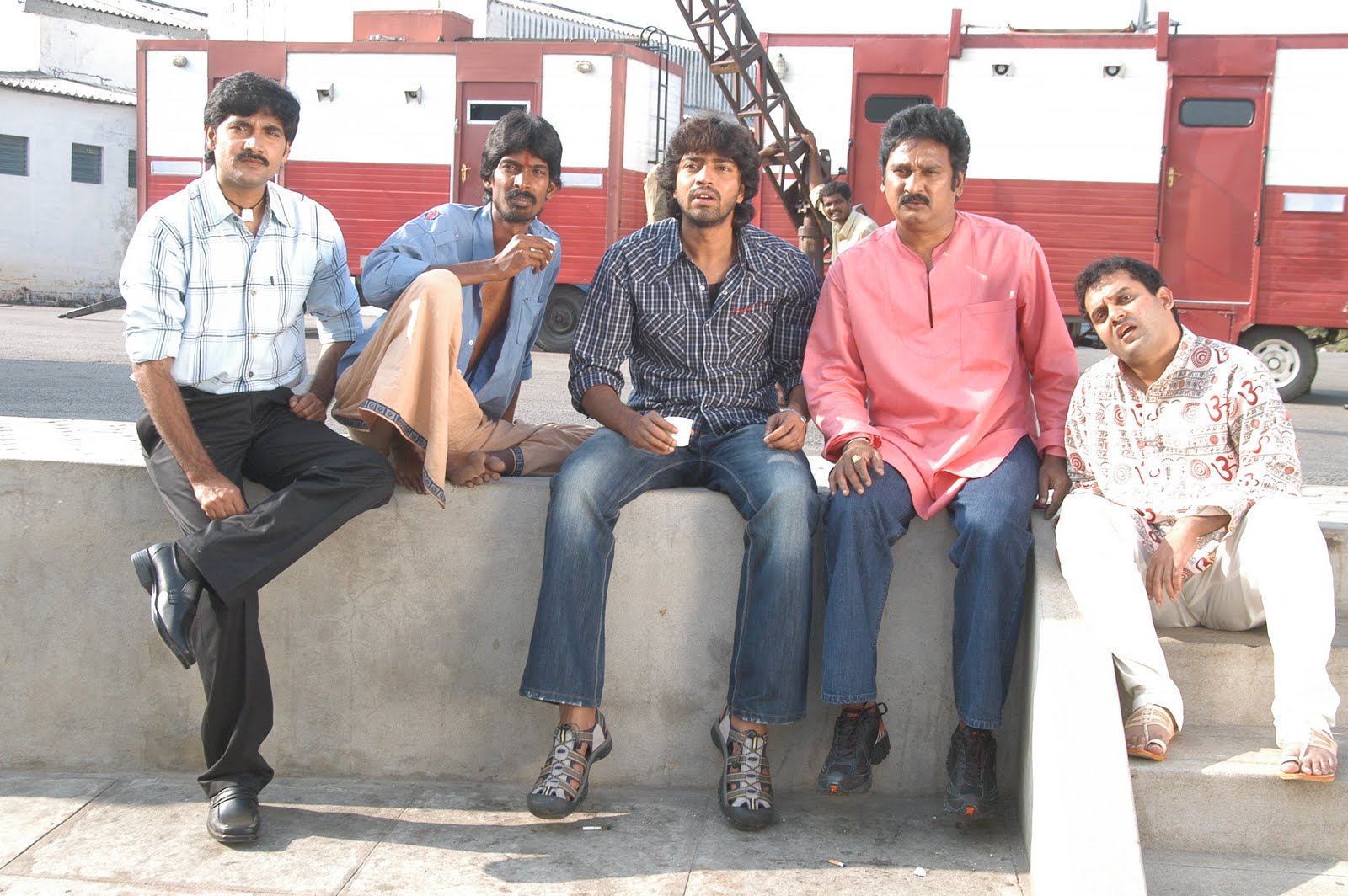 [Betting-bangarraju-movie-stills4.jpg]