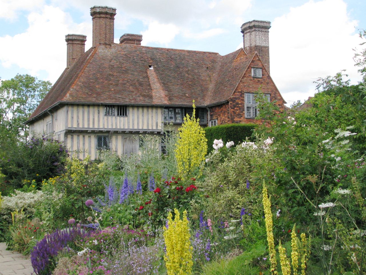 [GG-Dixter3.jpg]