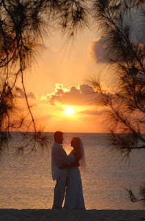 RomanticSunSet_image1_large
