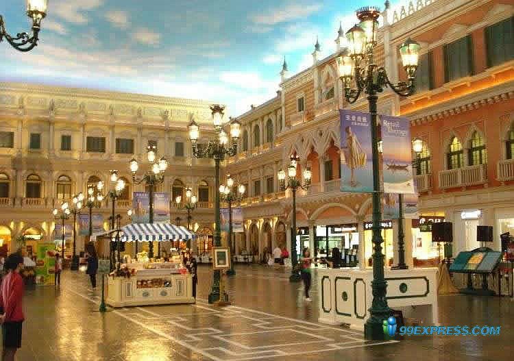 [macau_venice_19.jpg]