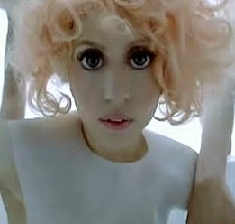http://4.bp.blogspot.com/_vJJWmzKz0Gw/Sv8VXRsxL8I/AAAAAAAAE9U/1MZBcQs6H_o/s400/%2B%2BLady+Gaga+Bad+Romance+video+photo+24+big+eyes.jpg