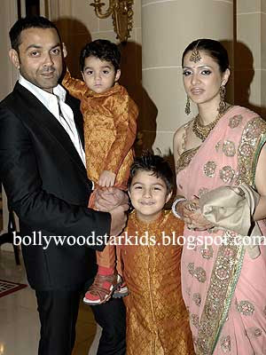 Sunny Deol Bobby Deol With children Aryaman and Dharam and Wife Tanya Ahuja