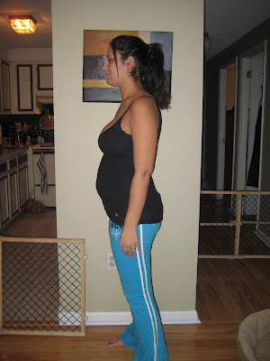 Well here I am 14 weeks pregnant :o) At 14 weeks the baby is about the size ... Well here I am 14 weeks pregnant :o) At 14 weeks the baby is about the size ...