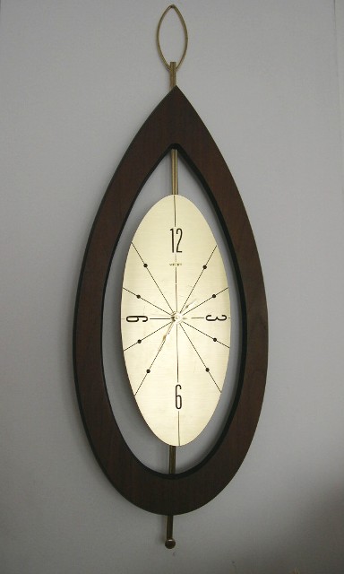 [clock.JPG]