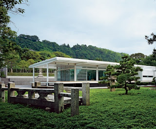 Traditional Japanese House in Modern Style – Foster + Partners