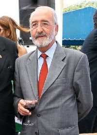 ZONA UNFV Entrevista con José Ignacio López Soria