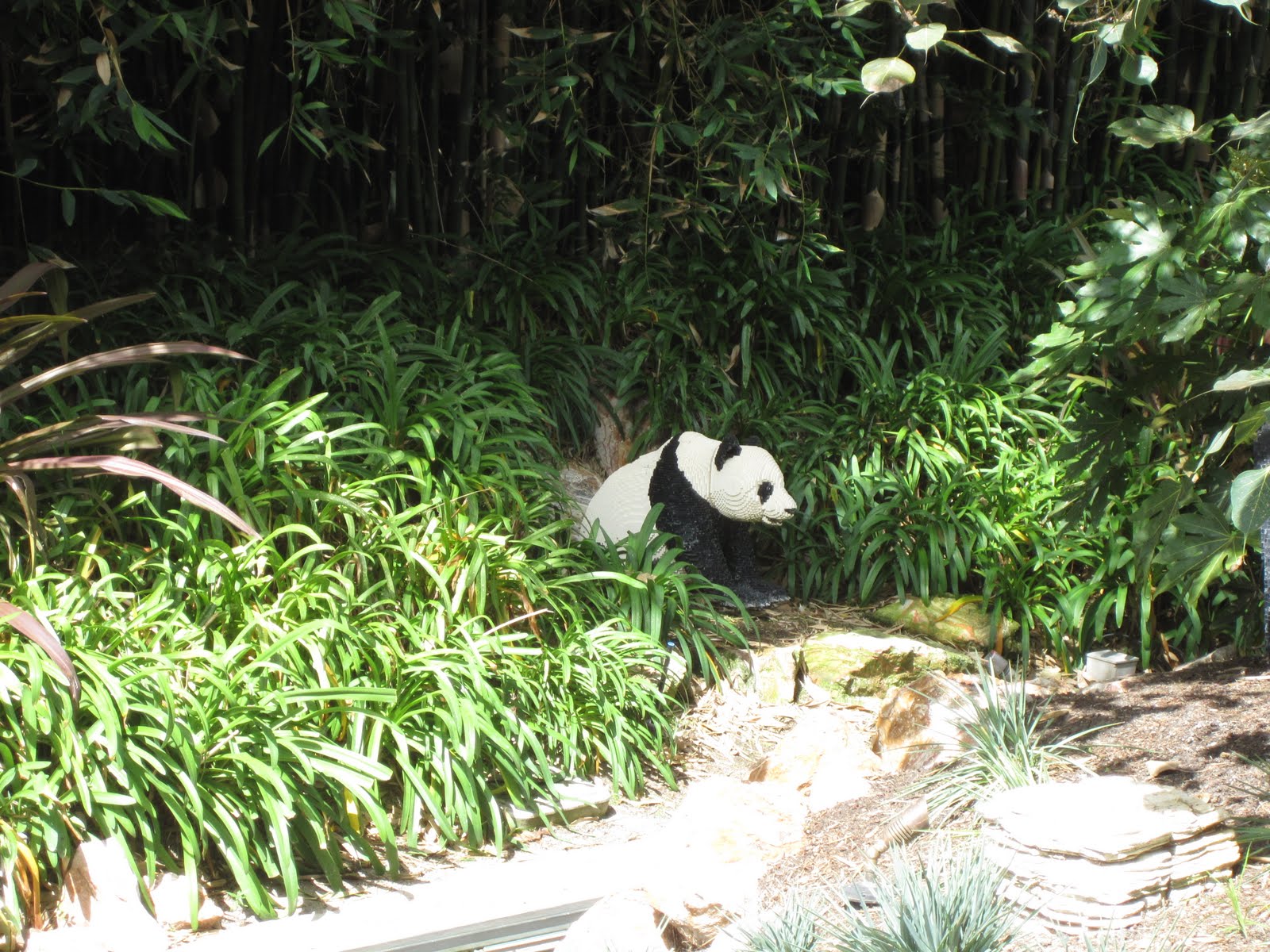 [Legoland+Panda.JPG]