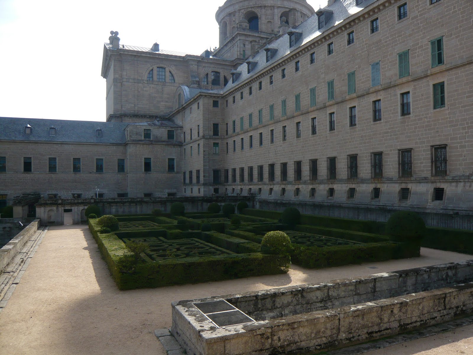 [L1020457.JPG]