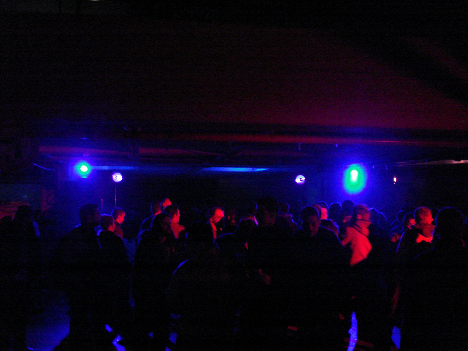 [void+network+winter+rave.JPG]