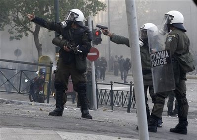 [Athens+riot+police.jpg]