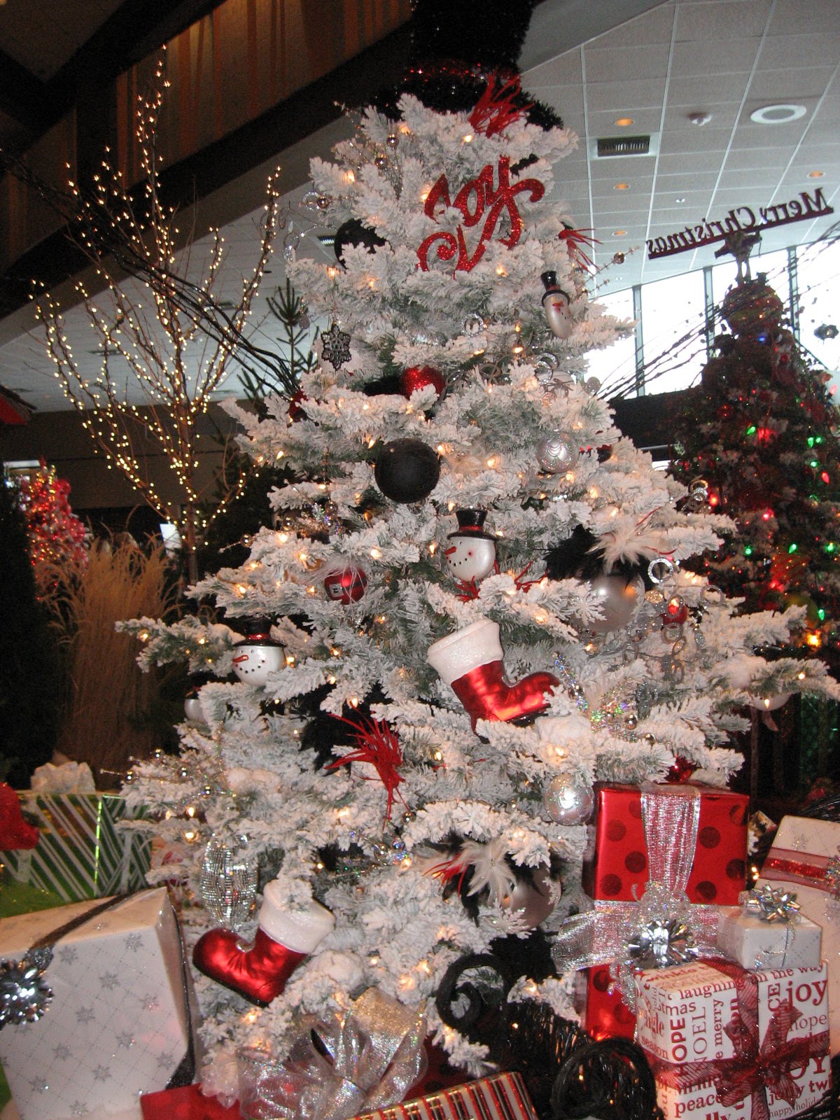 The Pimentel Family The Festival of Trees In Boise