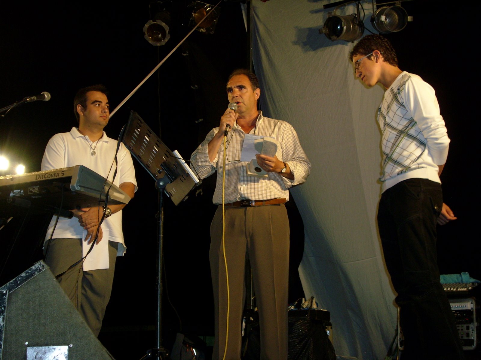 [DSCI0152.JPG]