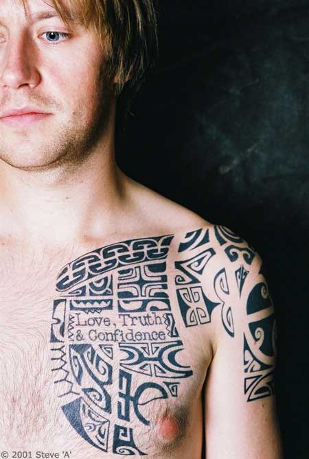 Underarm view, David Avery photography, Hawaiian Tattoo. Two weeks after the