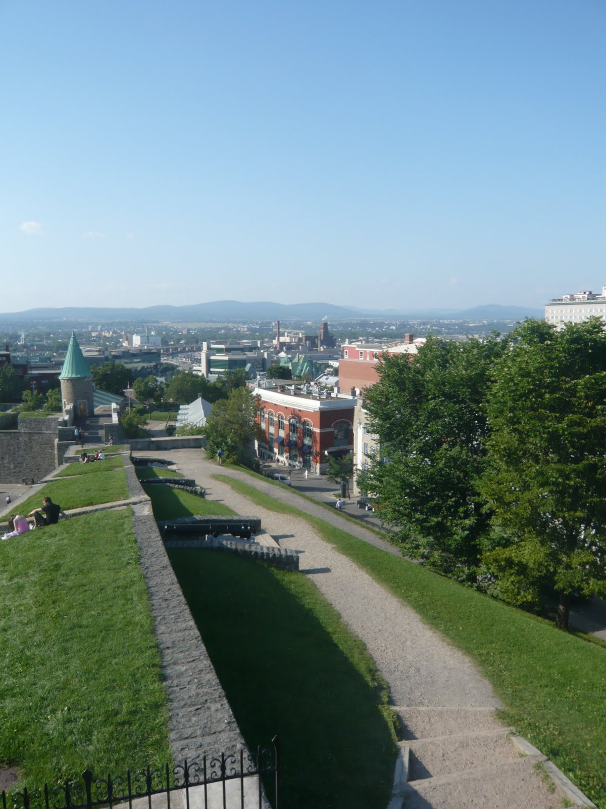 [P1040636.JPG]
