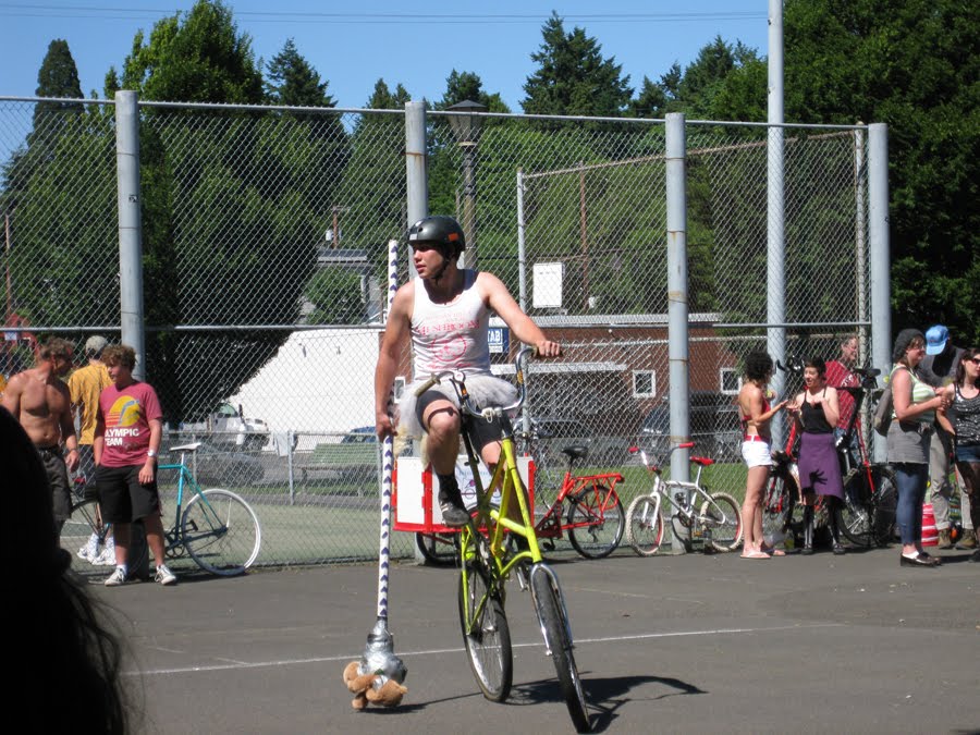 Hands on Portland Bike Jousting