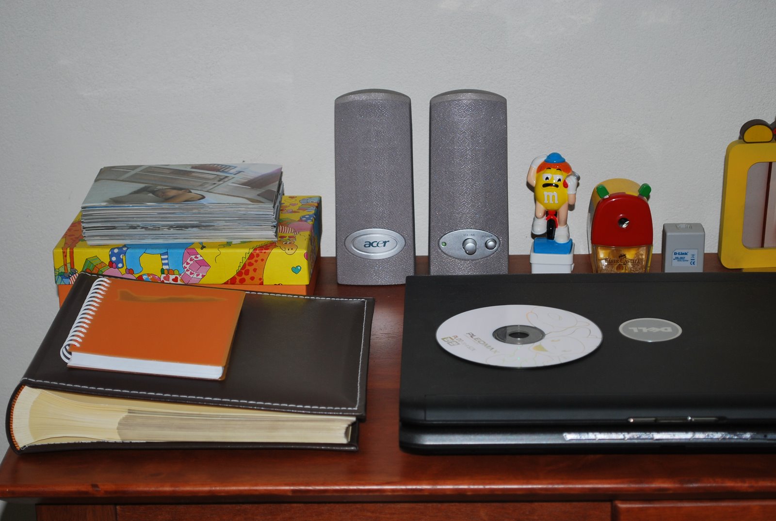 [work+station.JPG]