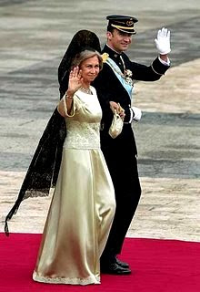 Traje Madrina Mantilla Negra Color Mantilla Madrina Boda Invicta