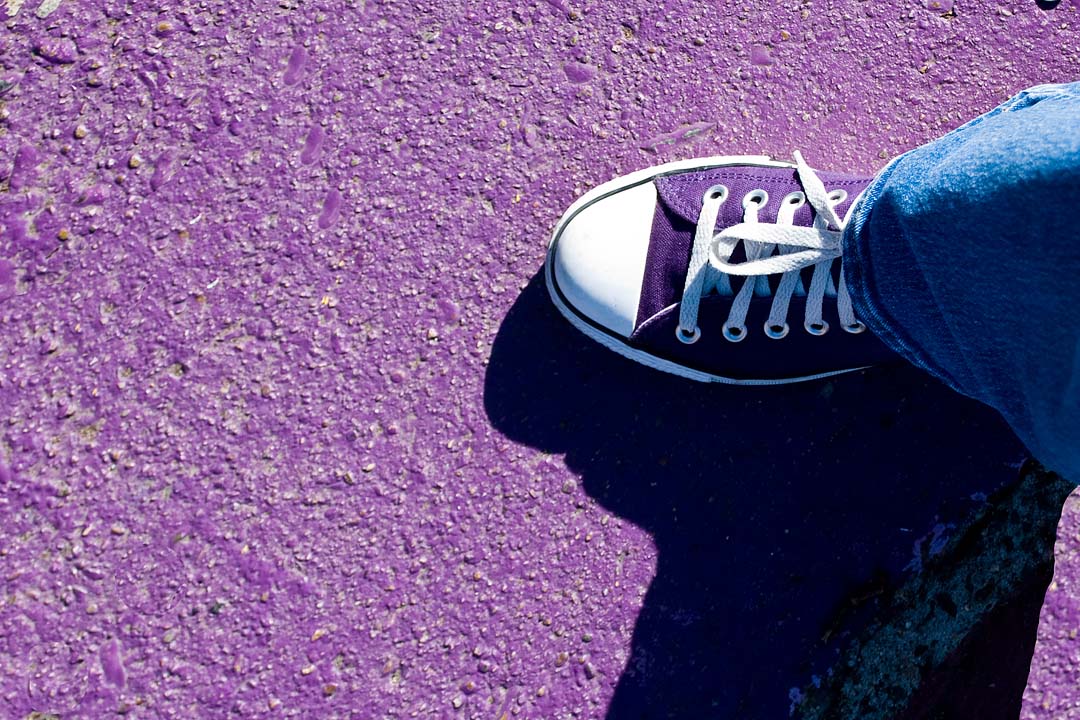[WEB+Purple+sneaker+purple+background.jpg]