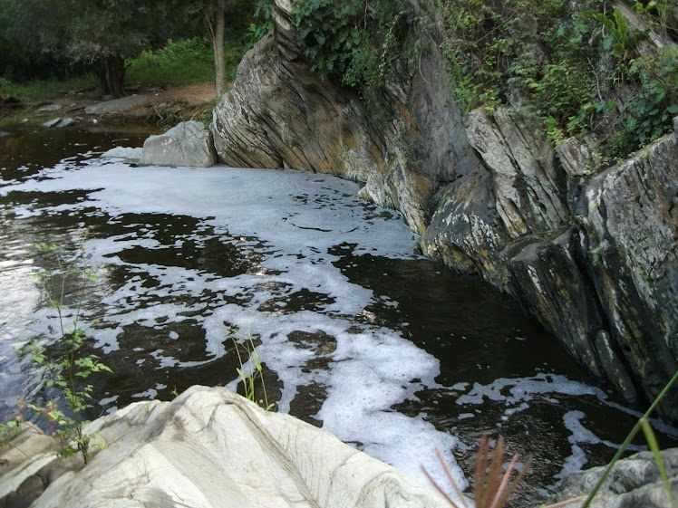 POÇO FUNDO NO POV. POÇÃOZINHO  EM CANHOBA