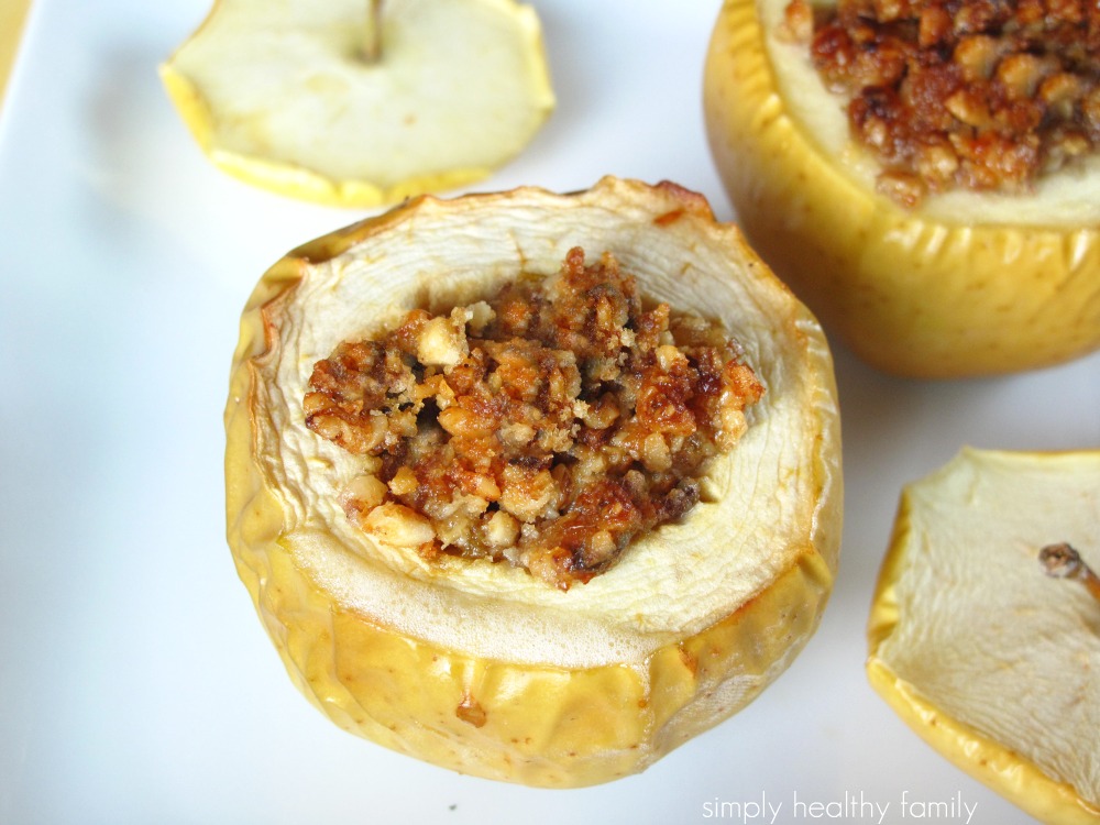 Recipes Baked Golden Delicious Apples with Raisin Crisp Filling