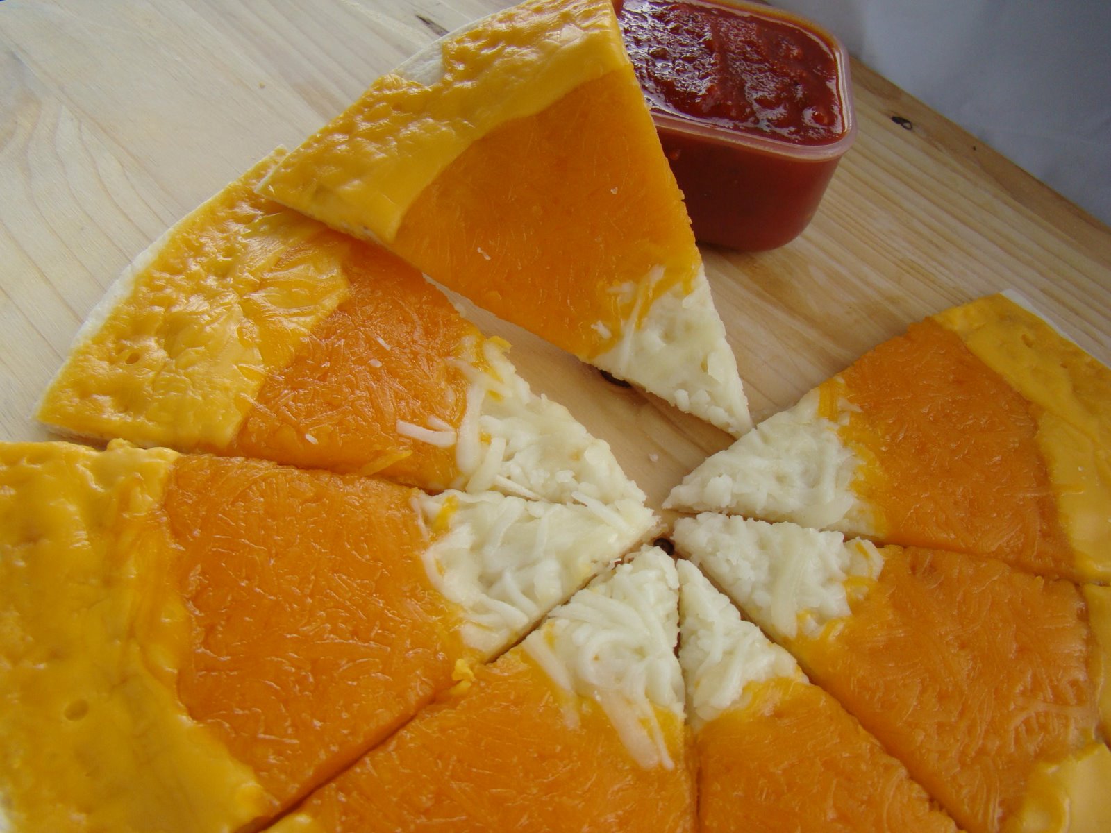 [candy+corn+quesedillas+2.JPG]