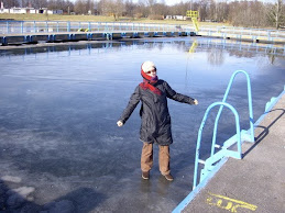 Magda is testing the ice.