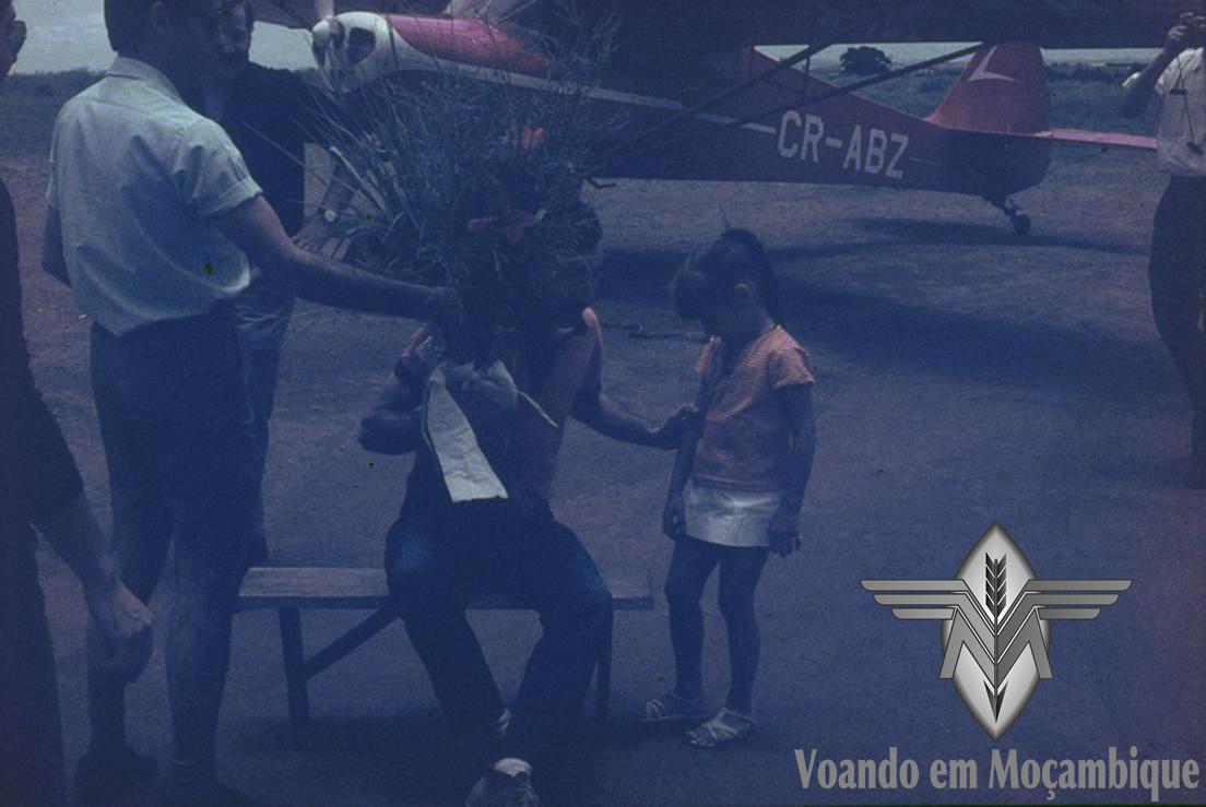 [Vitor+1º+voo+solo.2.JPG]