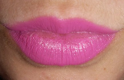 Barry M Lips