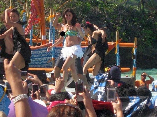 These Are My Confessions Anne Curtis Wardrobe Malfunction In