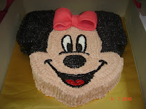 MINNIE MOUSE Cake