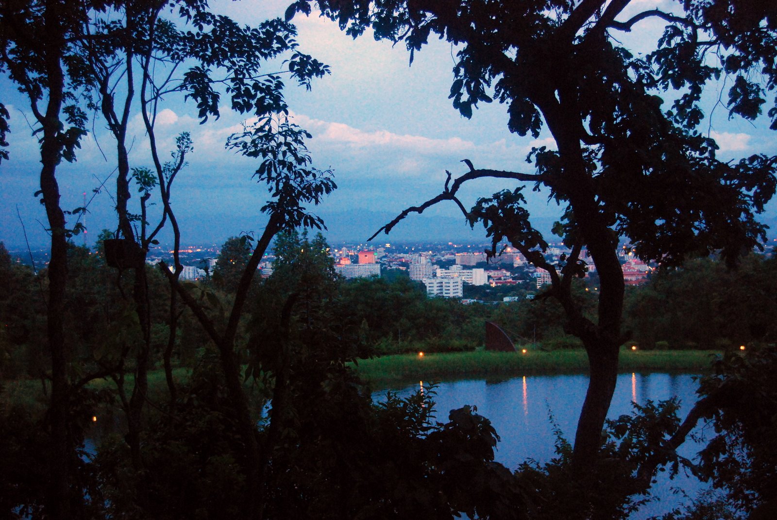 [DSC_3255.JPG]