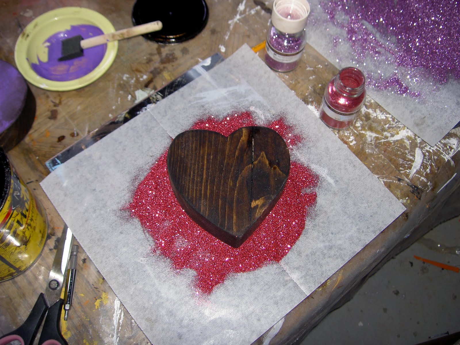 Chapman Place Wood Glitter Hearts