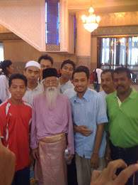 Bersama Sasterawan Negara