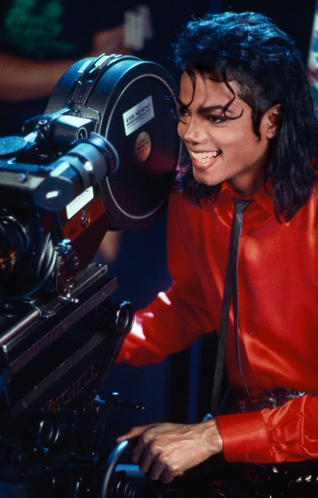 http://4.bp.blogspot.com/_vqHaCz-hCqw/TCXAzCgMELI/AAAAAAAACgM/KoViZVcPHIQ/s1600/Liberian-Girl-michael-jackson-7848255-1638-2560.jpg