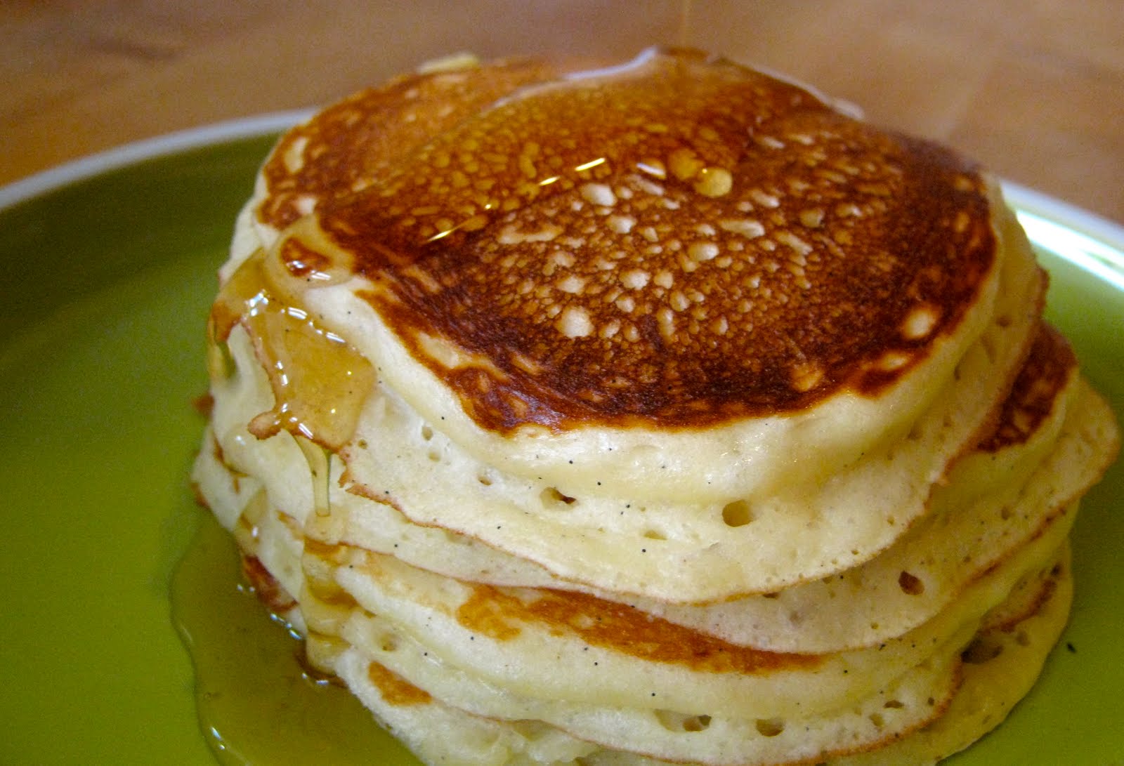 vanilla yogurt pancakes greens & chocolate