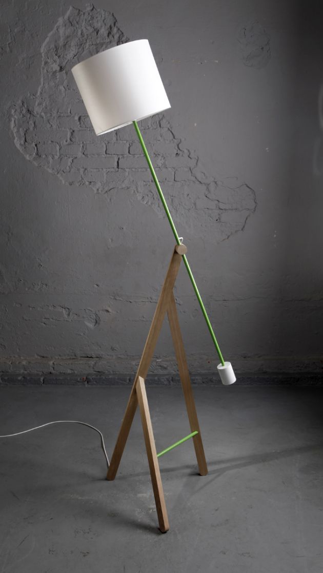 [The-Good-King-Henry-Lamp-01.jpg]
