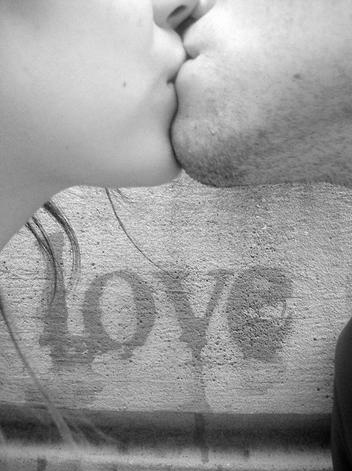 house ti amo amore mio; per te amore mio. house ti amo amore mio;
