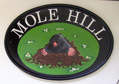 Mole Signs