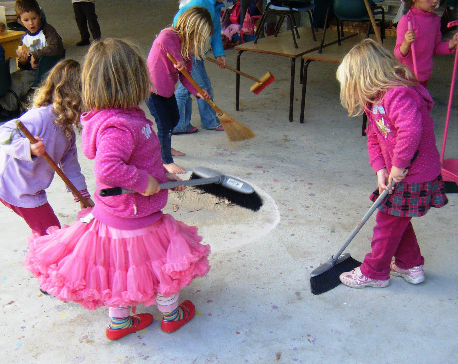 let the children play a clean sweep