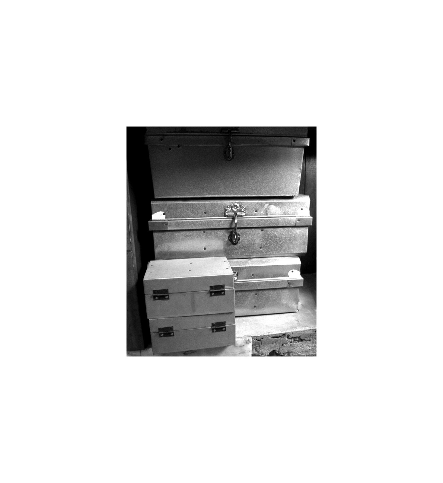 [Boxes1+.jpg]