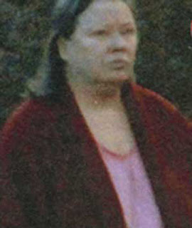 lauraoggi3.jpg