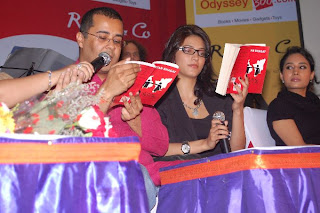 Shruthi Haasan at Chetan Bhagat Book Launch 
